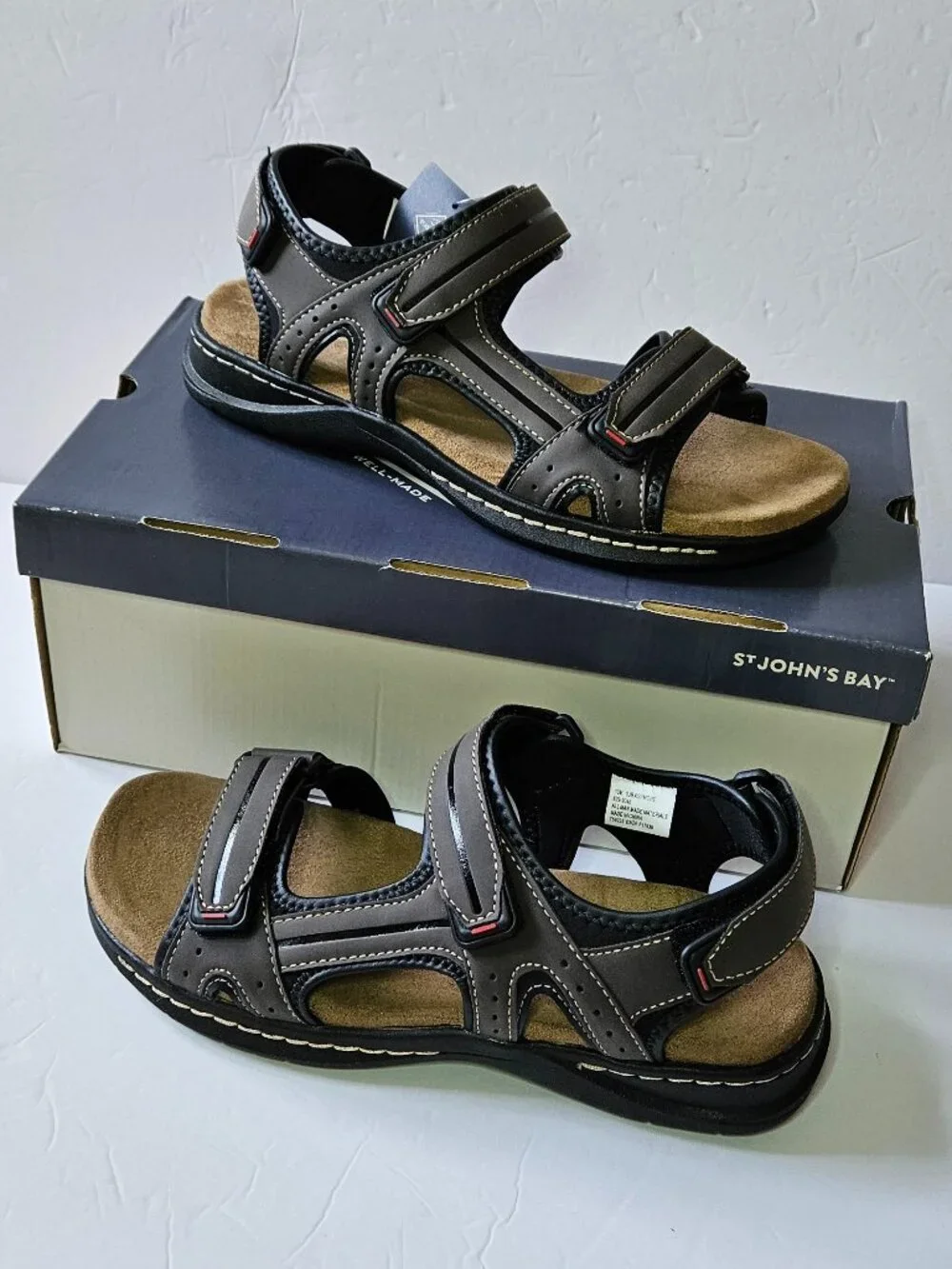 St. John's Bay Men's Brown and Black Sport Sandals Size 10